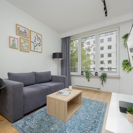 Wola Pet-Friendly Apartments With Ac Slawinska By Noclegi Renters Varşovia Exterior foto