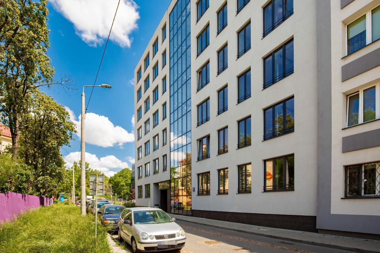 Wola Pet-Friendly Apartments With Ac Slawinska By Noclegi Renters Varşovia Exterior foto