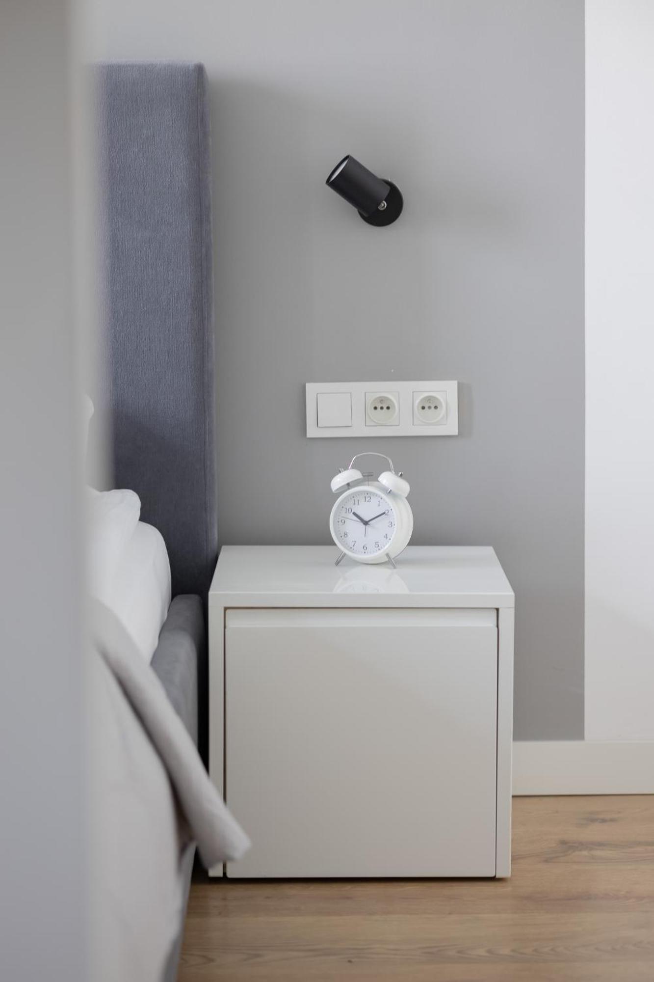 Wola Pet-Friendly Apartments With Ac Slawinska By Noclegi Renters Varşovia Exterior foto